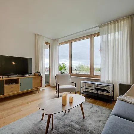 Luxury 1 Bedroom Flat In Kirchberg Schieren
