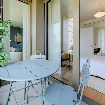 Lägenhet Luxury 1 Bedroom Flat In Kirchberg Schieren