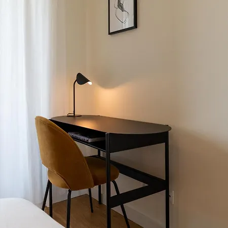 Lägenhet Luxury 1 Bedroom Flat In Kirchberg Schieren