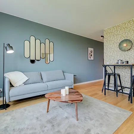 Luxury 1 Bedroom Flat In Kirchberg * Schieren