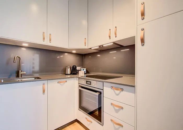 Luxury 1 Bedroom Flat In Kirchberg * Schieren