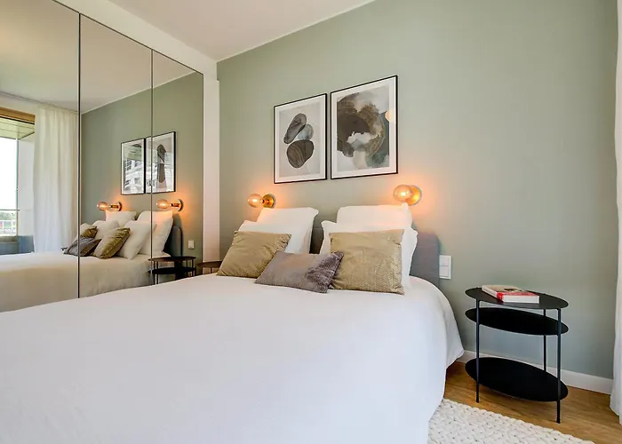 Luxury 1 Bedroom Flat In Kirchberg